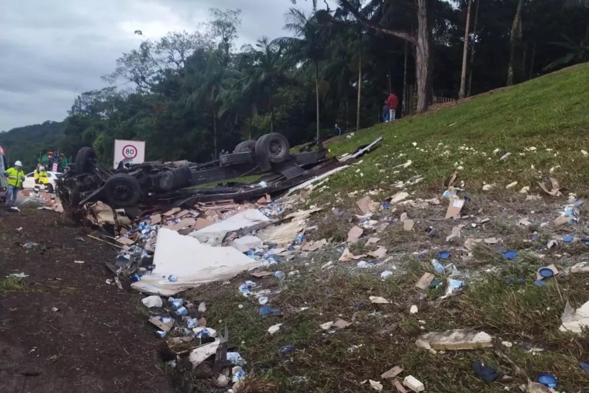 Coliso aconteceu no km 674 da rodovia - PRFDivulgaoND